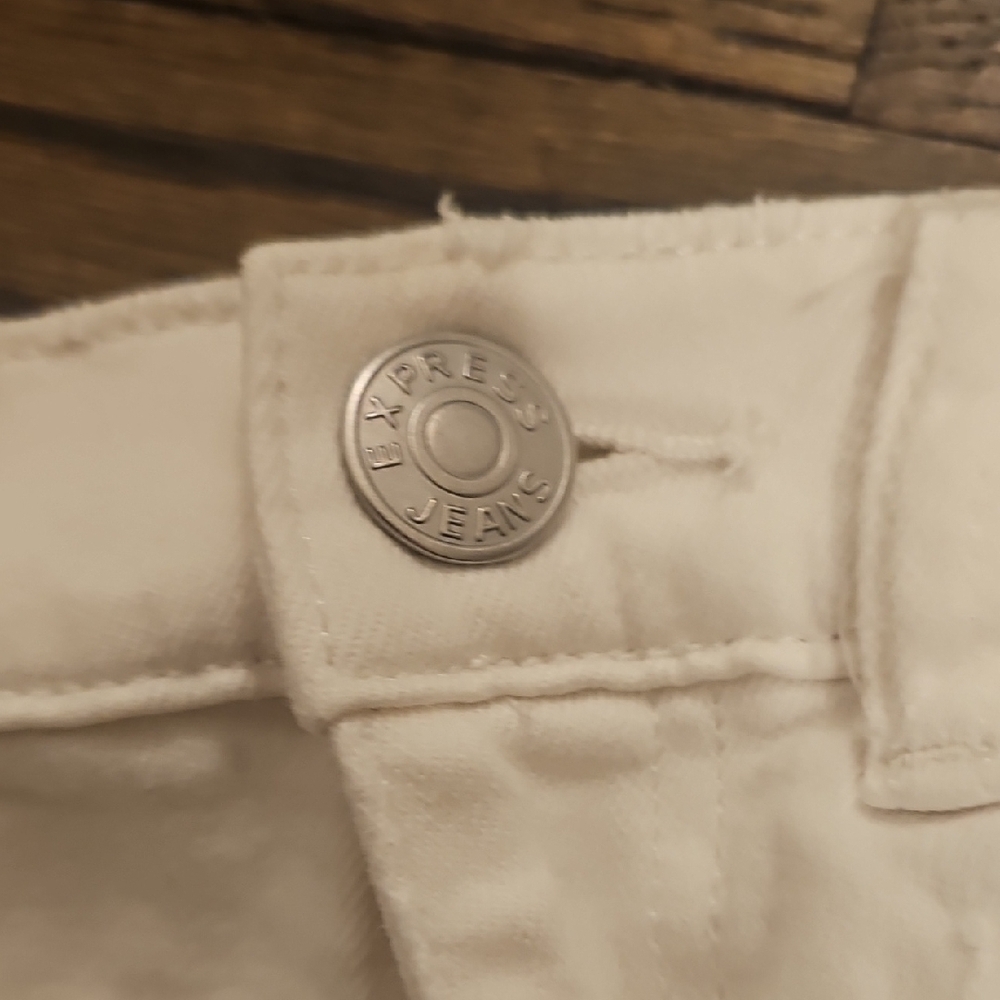 Express White Distressed Jean Shorts - Picture 8 of 11